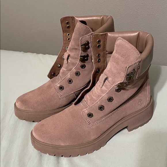 Timberland Shoes - Timberland Shoes Women’s Carnaby Beige 8 Suede Hiking Boots Ankle Lace Up Combat